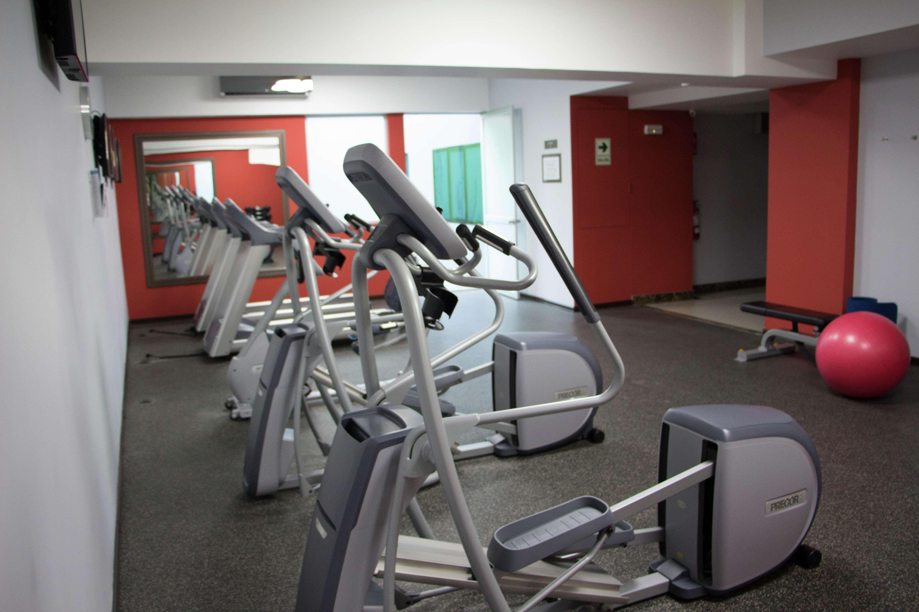 Hilton Garden Inn Lima Surco Экстерьер фото