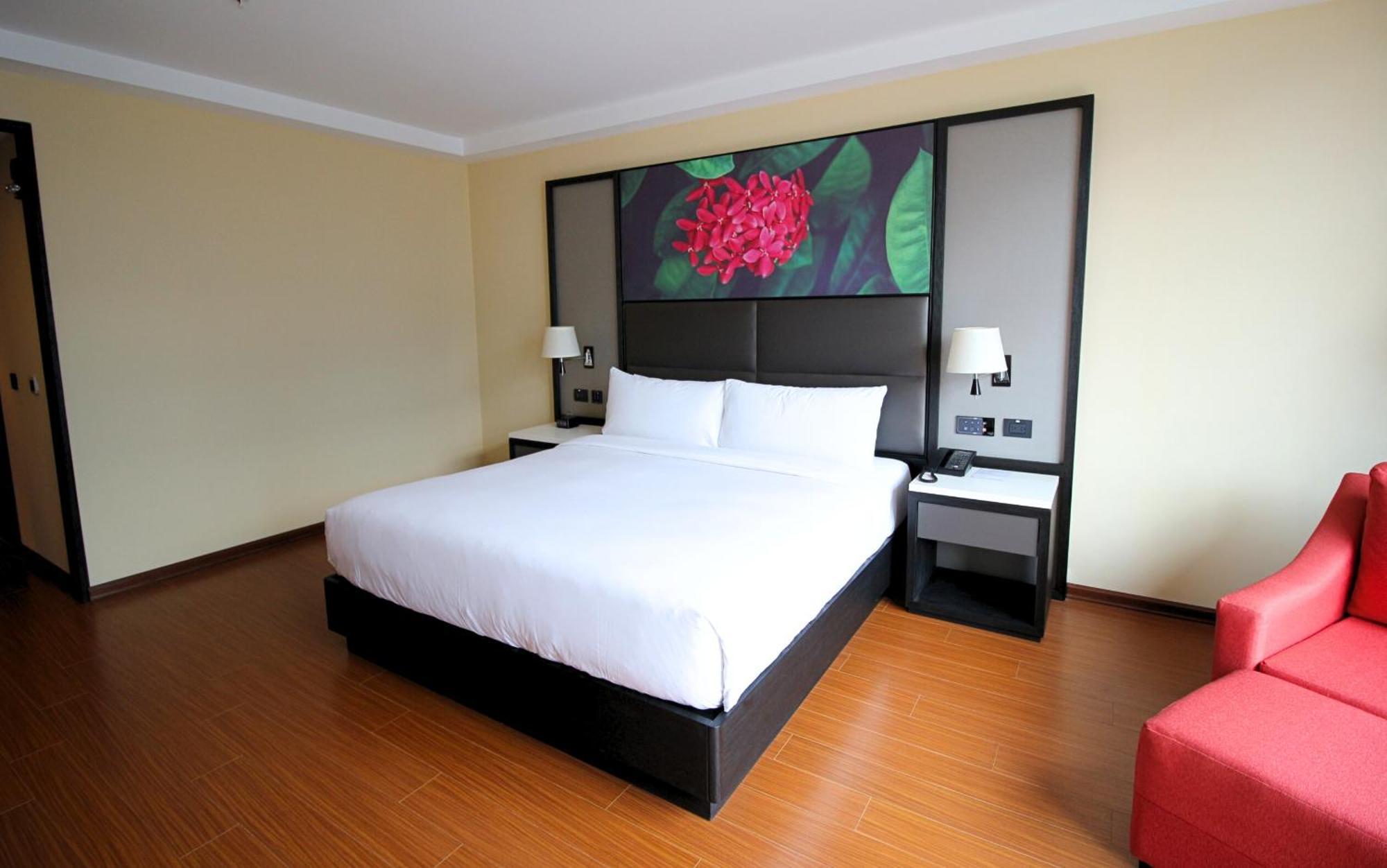 Hilton Garden Inn Lima Surco Экстерьер фото