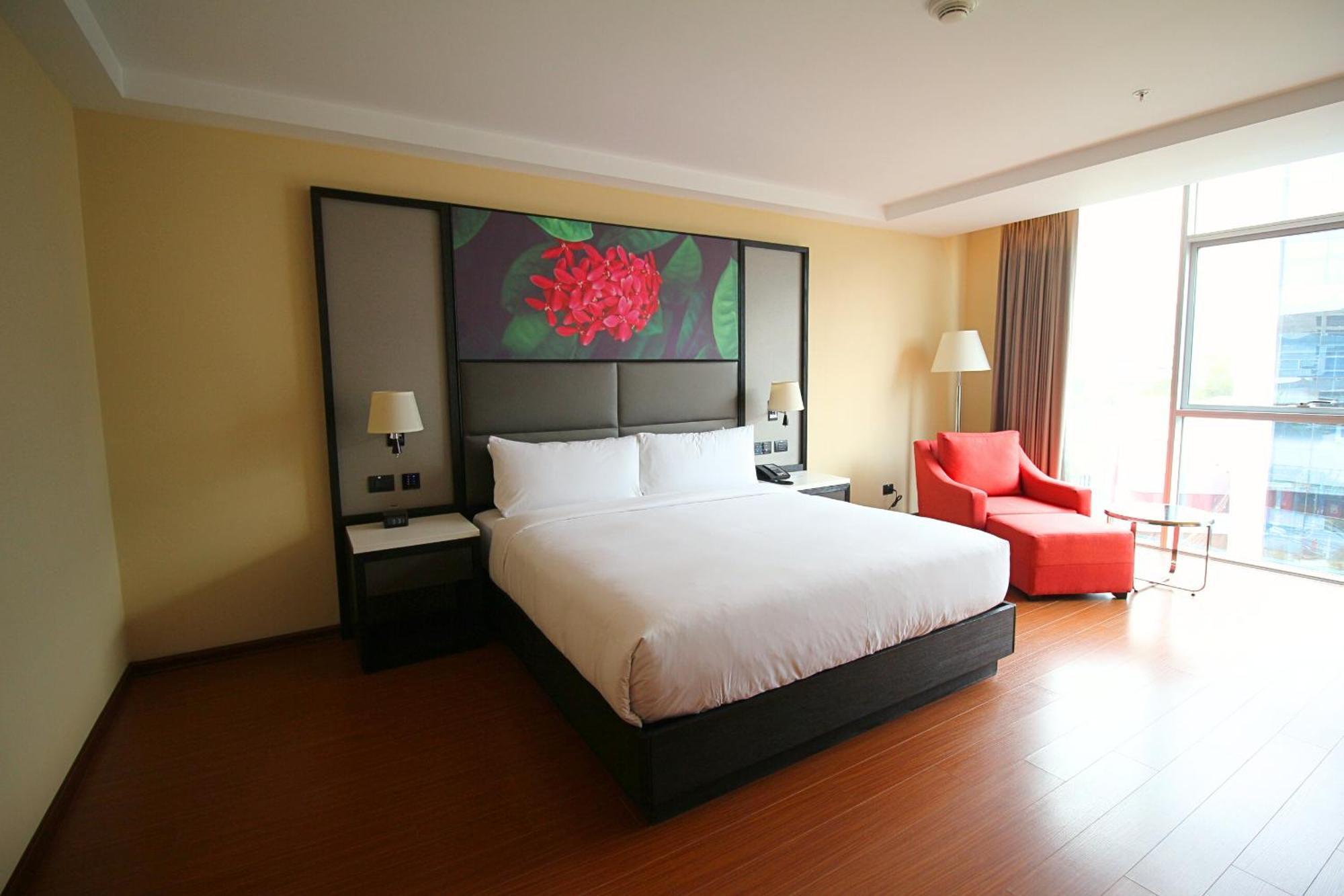 Hilton Garden Inn Lima Surco Экстерьер фото
