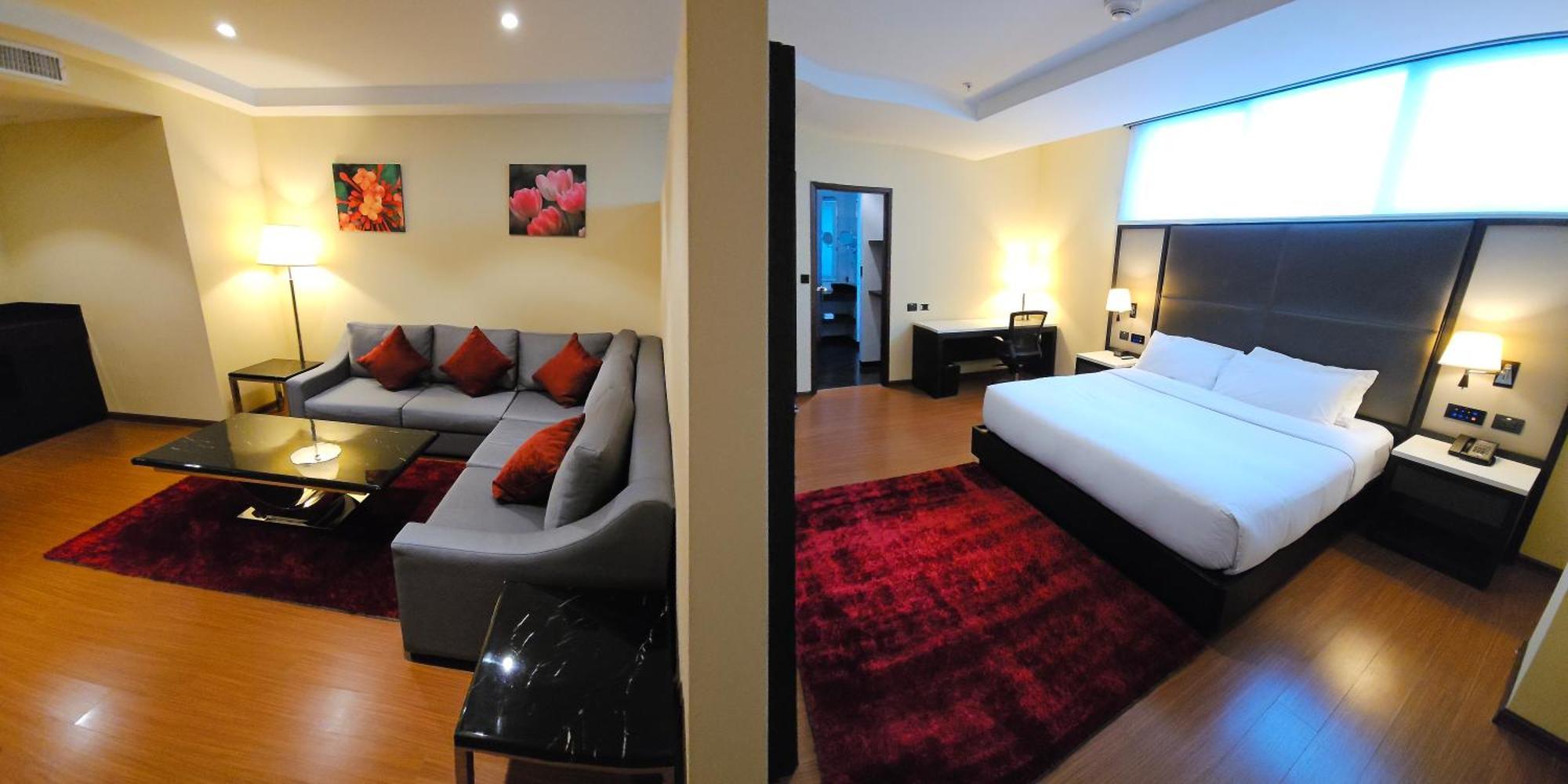 Hilton Garden Inn Lima Surco Экстерьер фото